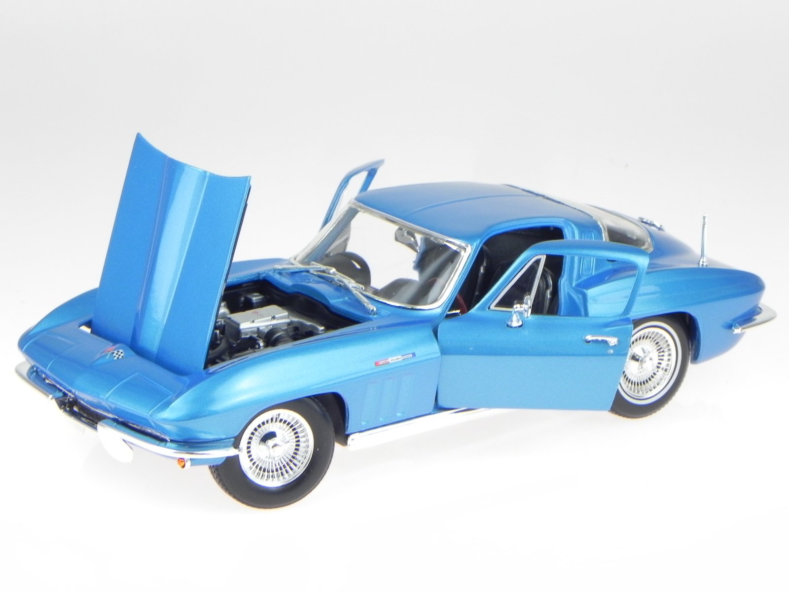 Maisto Chevrolet Corvette C2 1965 blau Modellauto 31640 1:18